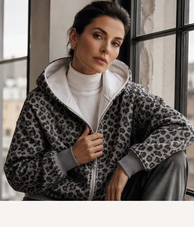 🐆 Wild Detail, Easy Style | Women's Leopard Print Zip-Up Hoodie
