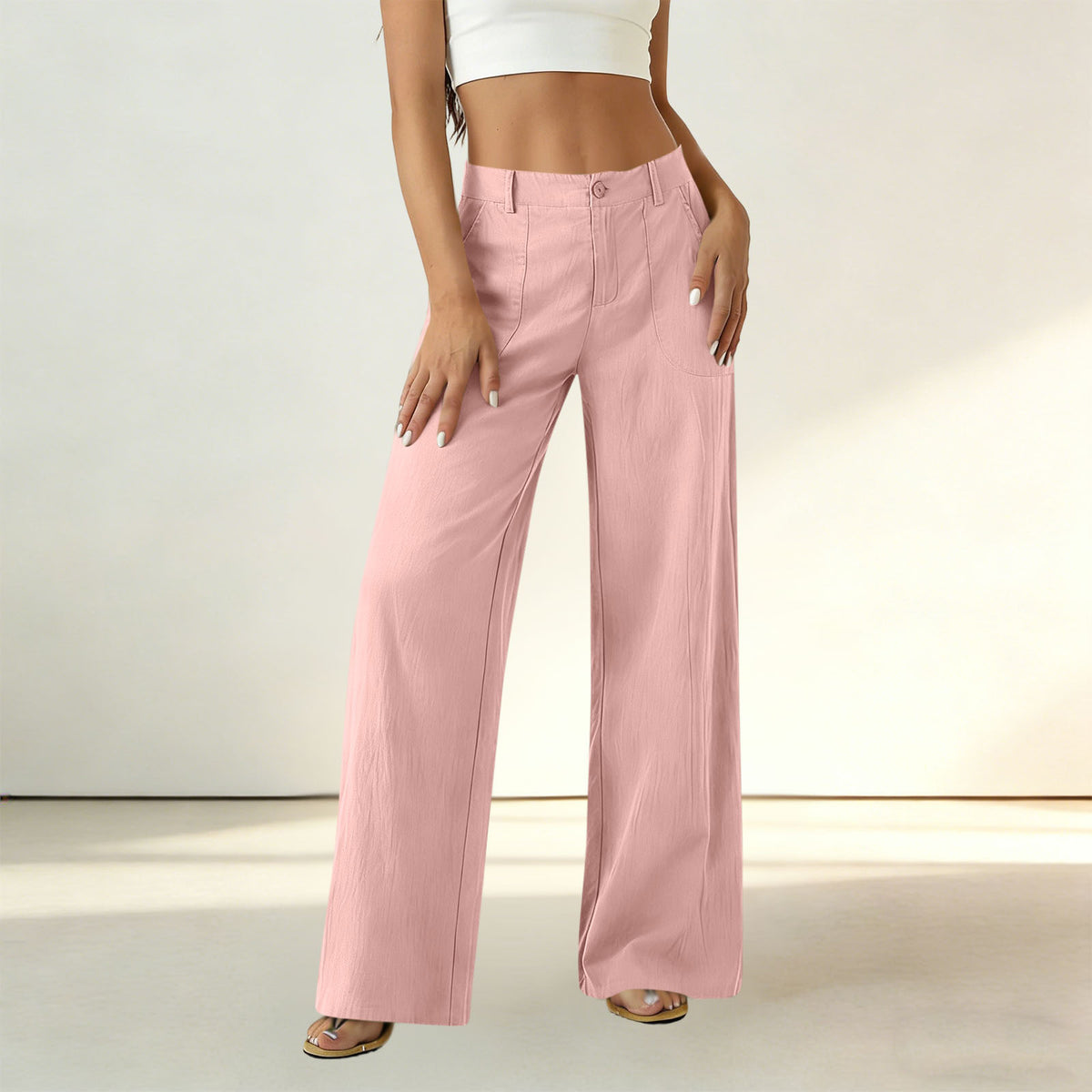 High-Waisted Straight-Leg Pants with Roomy Pockets / All-Day Comfort with a Clean, Refined Look
