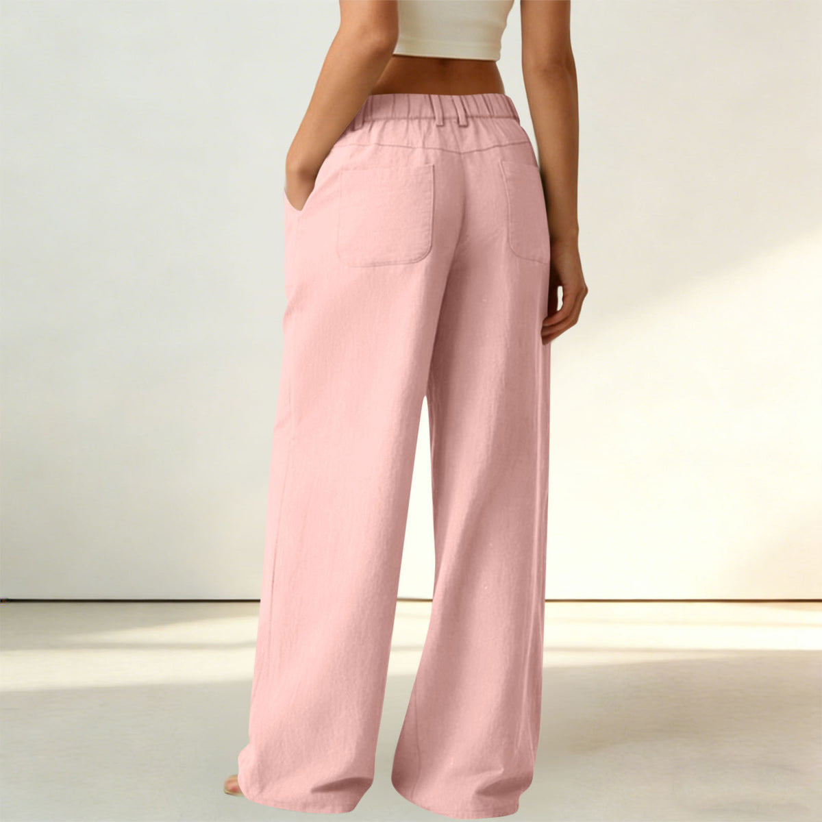 High-Waisted Straight-Leg Pants with Roomy Pockets / All-Day Comfort with a Clean, Refined Look