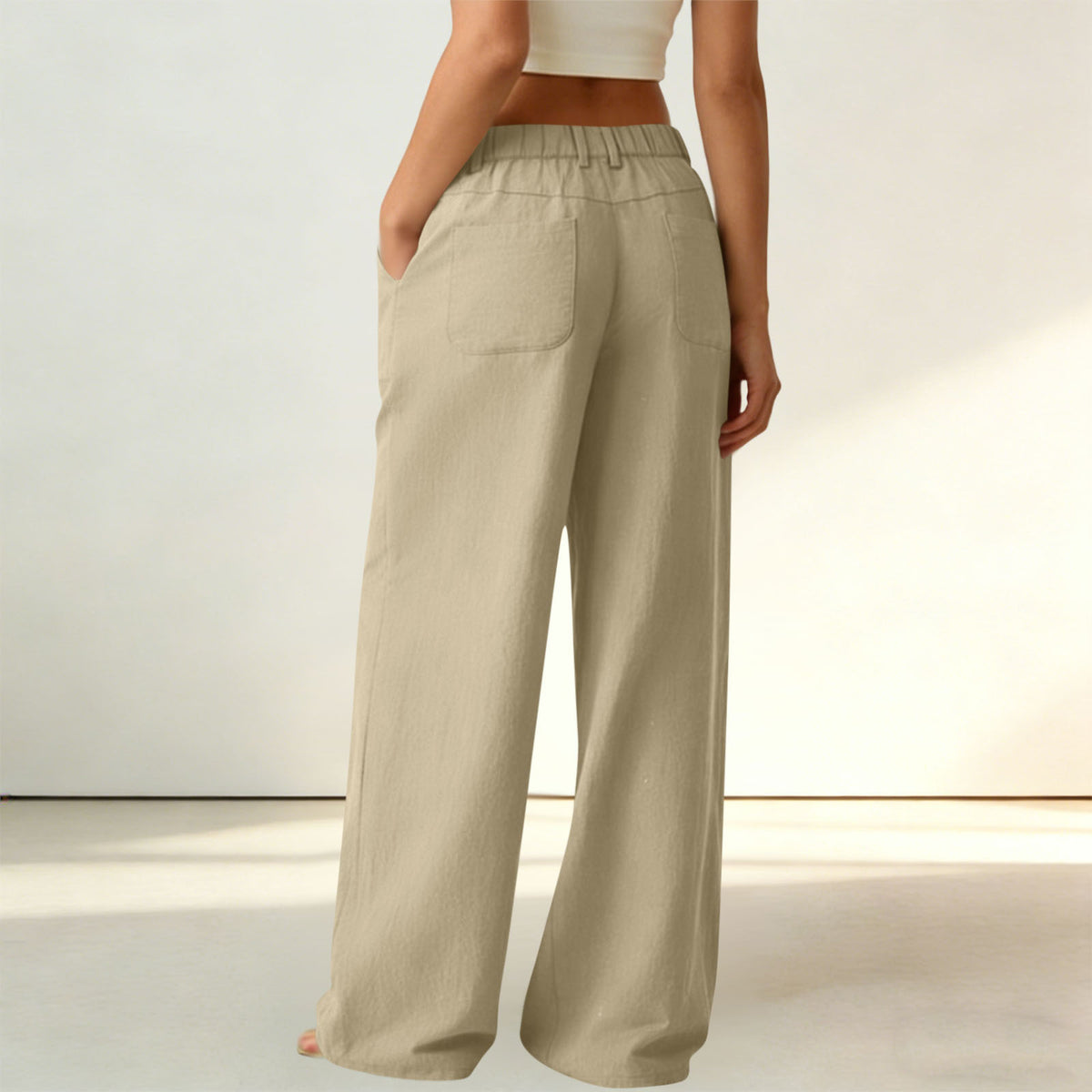 High-Waisted Straight-Leg Pants with Roomy Pockets / All-Day Comfort with a Clean, Refined Look