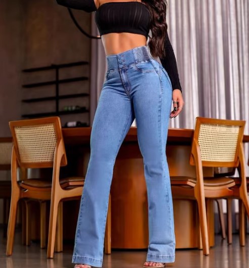 Retro High-Rise Flare Jeans